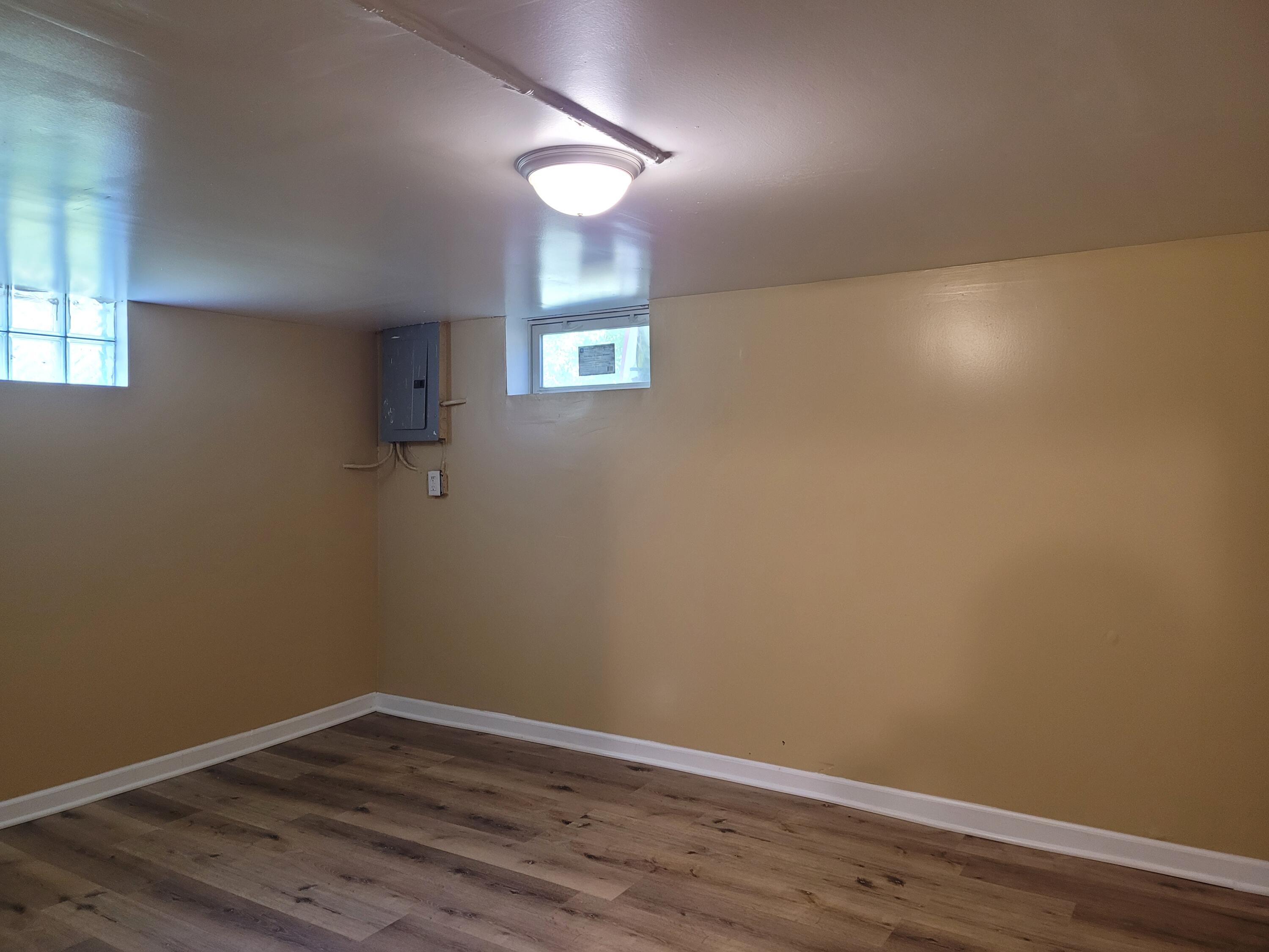 2221 Ohio Street Gary, IN 46407 - Photo 13 of 20 3000x2250