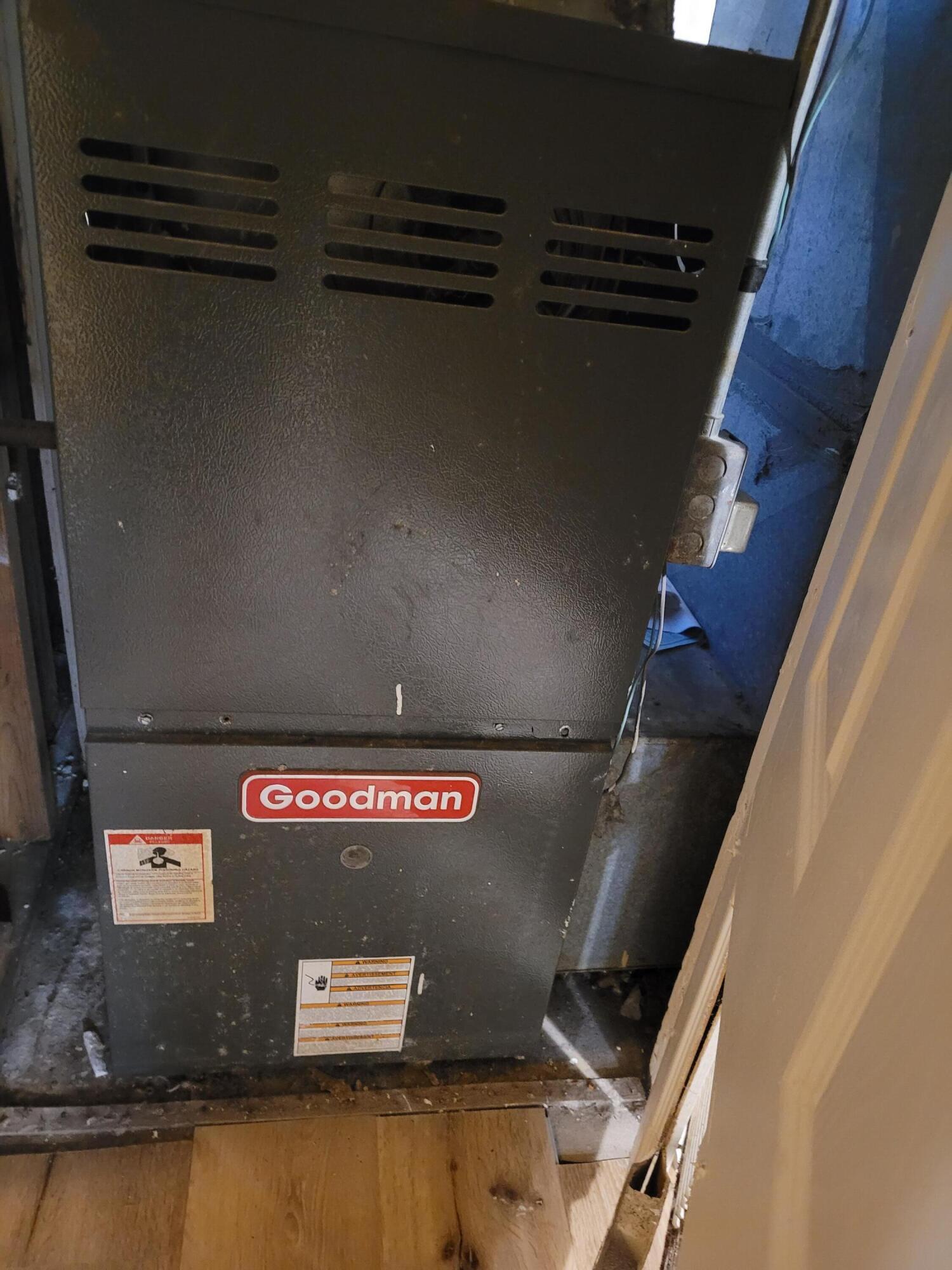 2221 Ohio Street Gary, IN 46407 - Photo 19 of 20 1500x2000