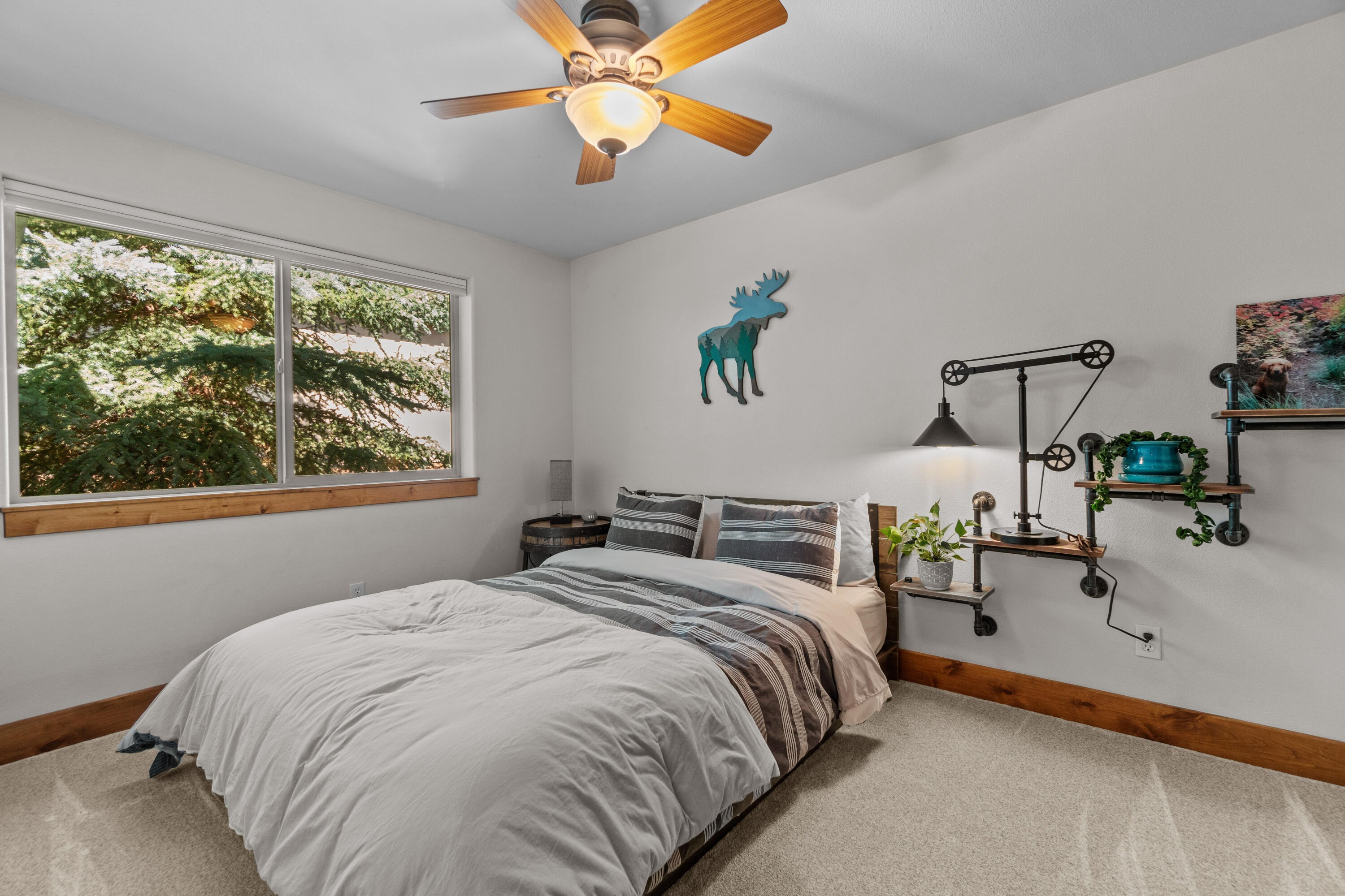 61165 Ridgewater Loop Bend, OR 97702 - Photo 26 of 40 27. Guest room 2