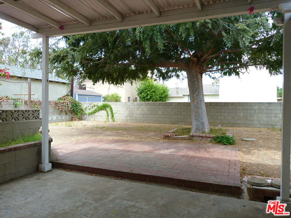 12139 Clarkson Road Los Angeles, CA 90064 - Photo 12 of 12