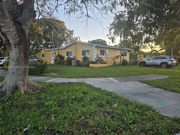 $5,000 | Palmetto Bay, Palmetto Bay, FL 33157