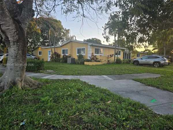 $5,000 | Palmetto Bay, Palmetto Bay, FL 33157