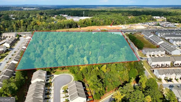 a view of an outdoor space