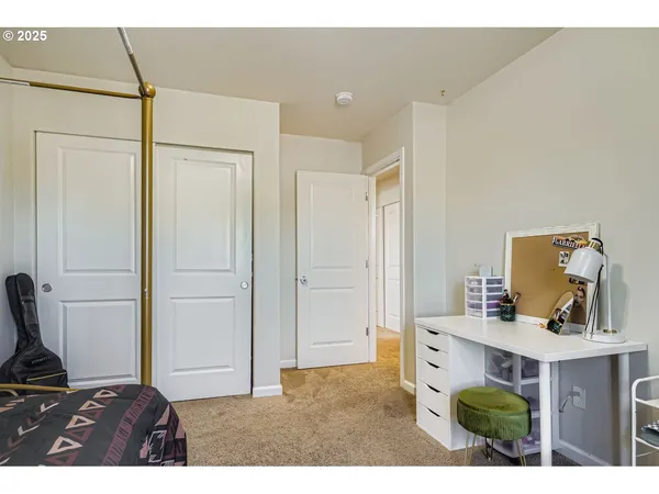 $479,900 | 900 Bear Creek Drive, Molalla, OR 97038