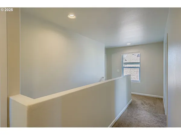 $479,900 | 900 Bear Creek Drive, Molalla, OR 97038