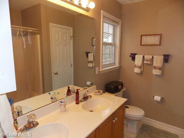7507 Keating Drive Oak Ridge, NC 27310 - Photo 15 of 16 Master Bath/Spa.