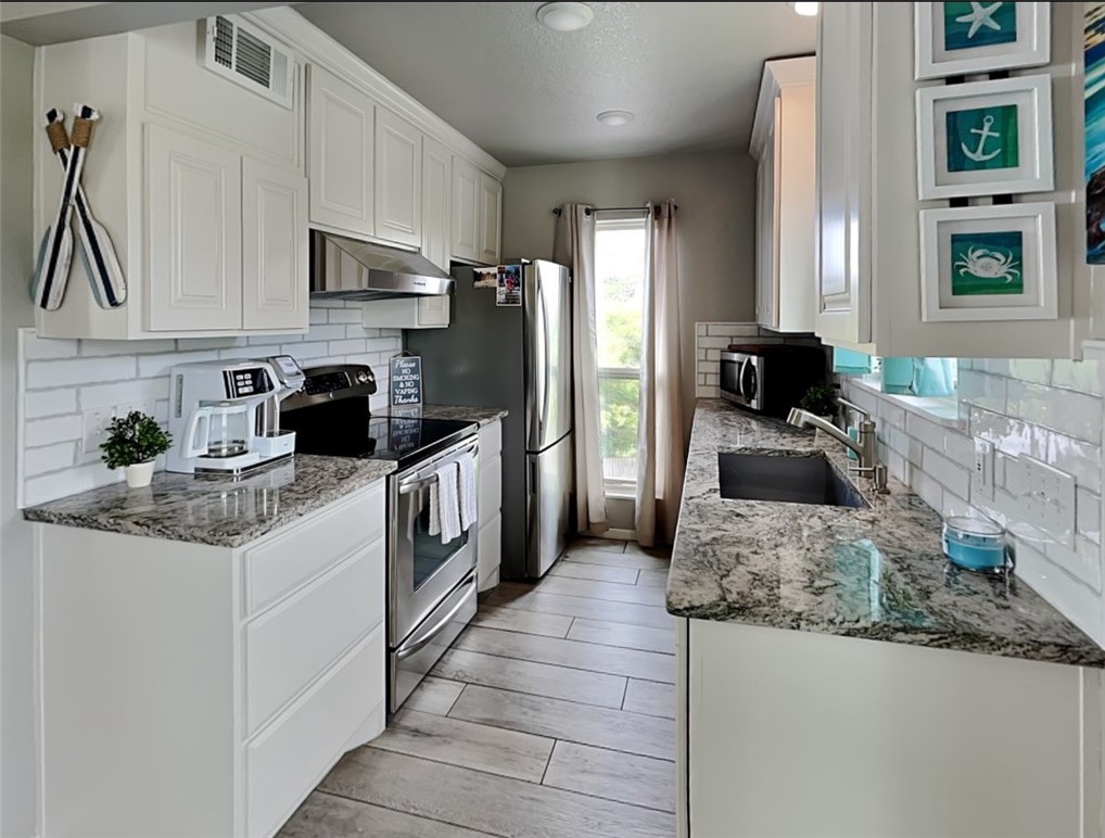 2003 North Fulton Beach Road, Unit 14 Rockport, TX 78382 - Photo 17 of 29