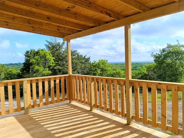 $289,900 | 700 Woodhaven Drive, Springtown, TX 76082