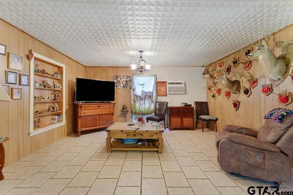 $699,000 | 16376 Highway 11, Winnsboro, TX 75494