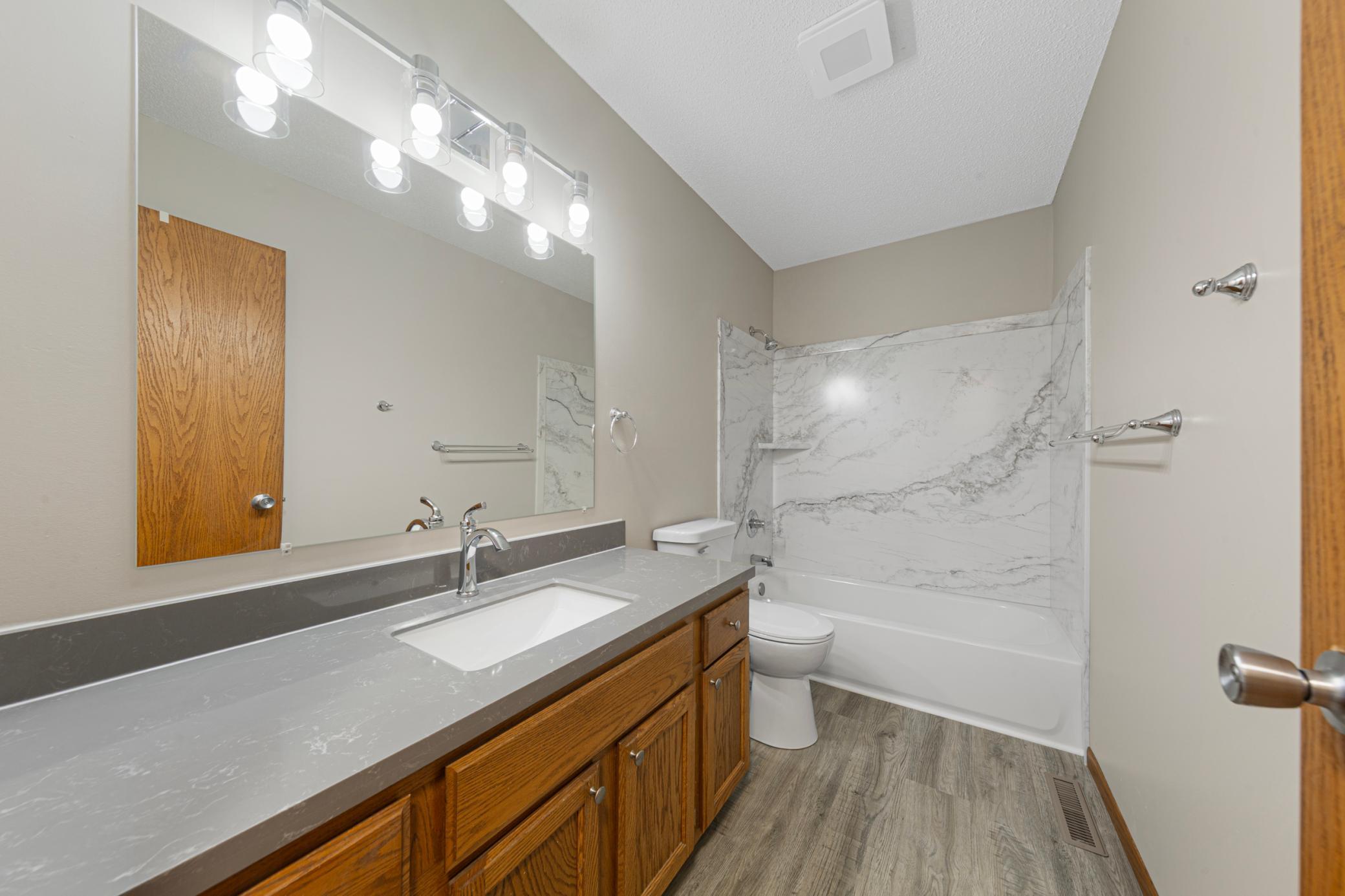 404 Pilgrim Street St. Clair, MN 56080 - Photo 17 of 42