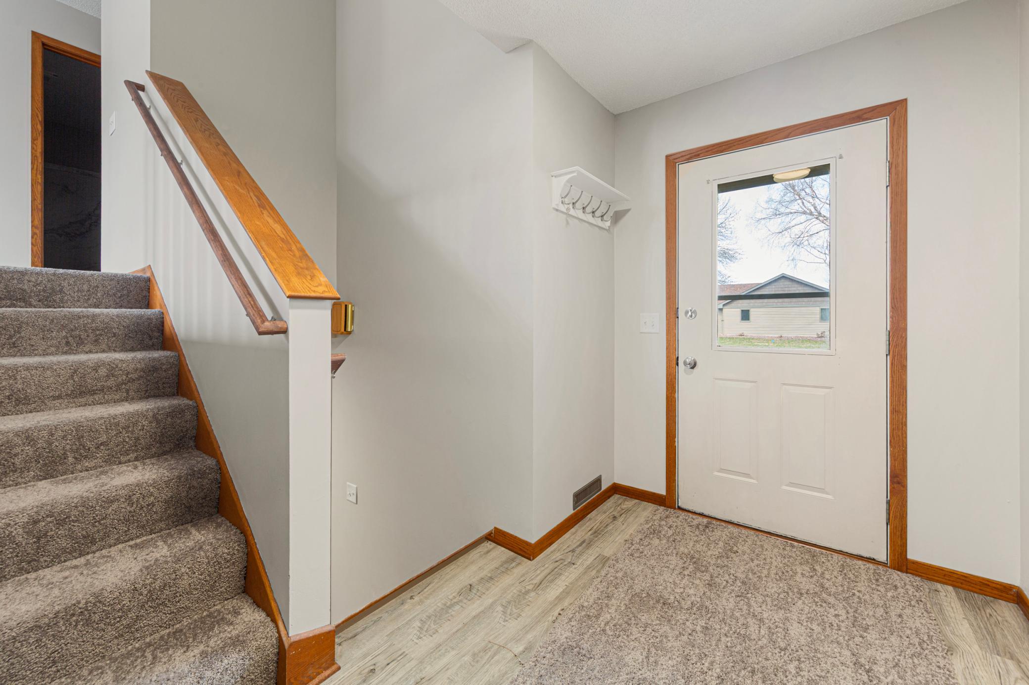 404 Pilgrim Street St. Clair, MN 56080 - Photo 2 of 42