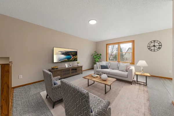 $289,900 | 404 Pilgrim Street, St. Clair, MN 56080