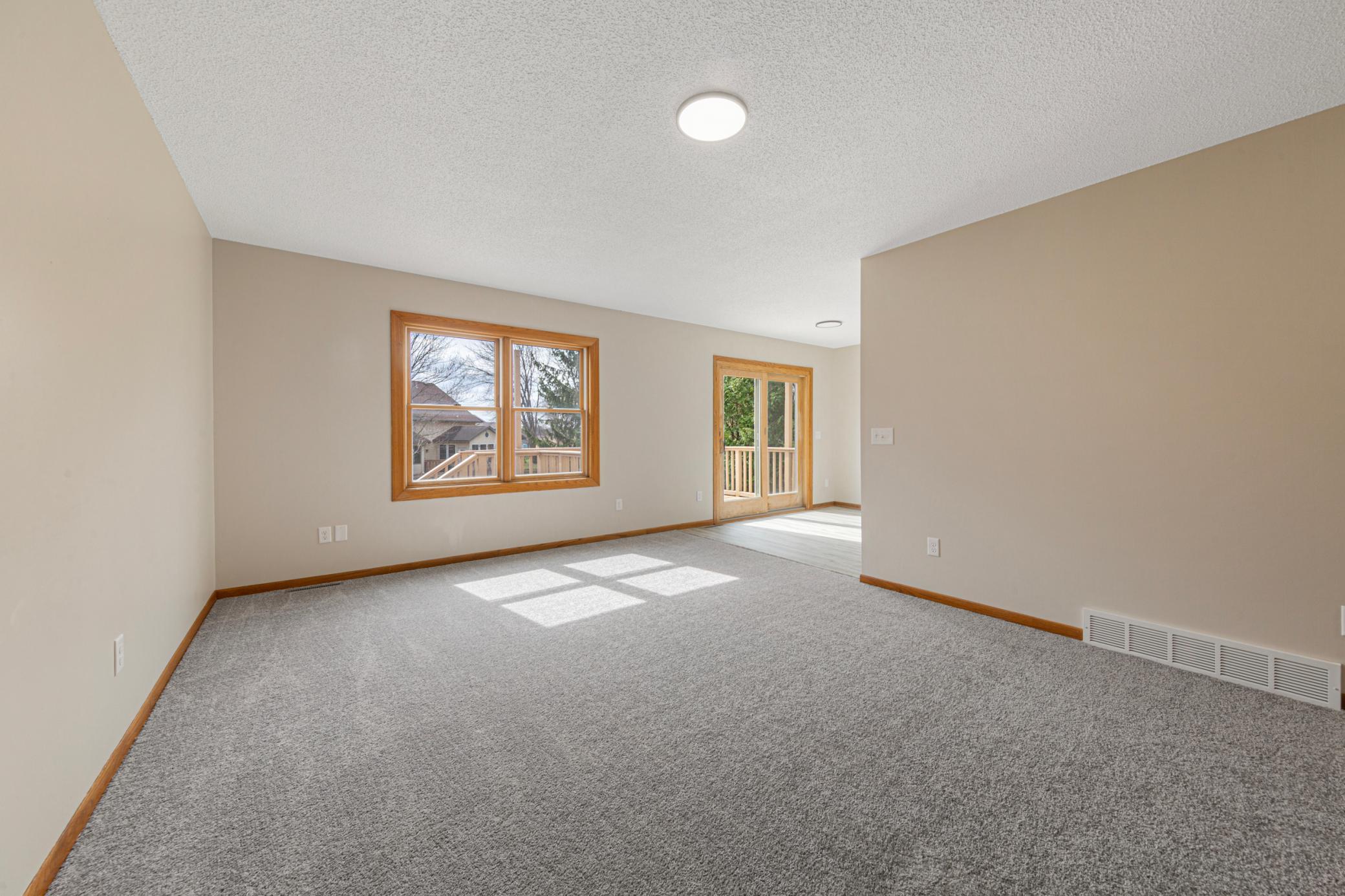 404 Pilgrim Street St. Clair, MN 56080 - Photo 6 of 42