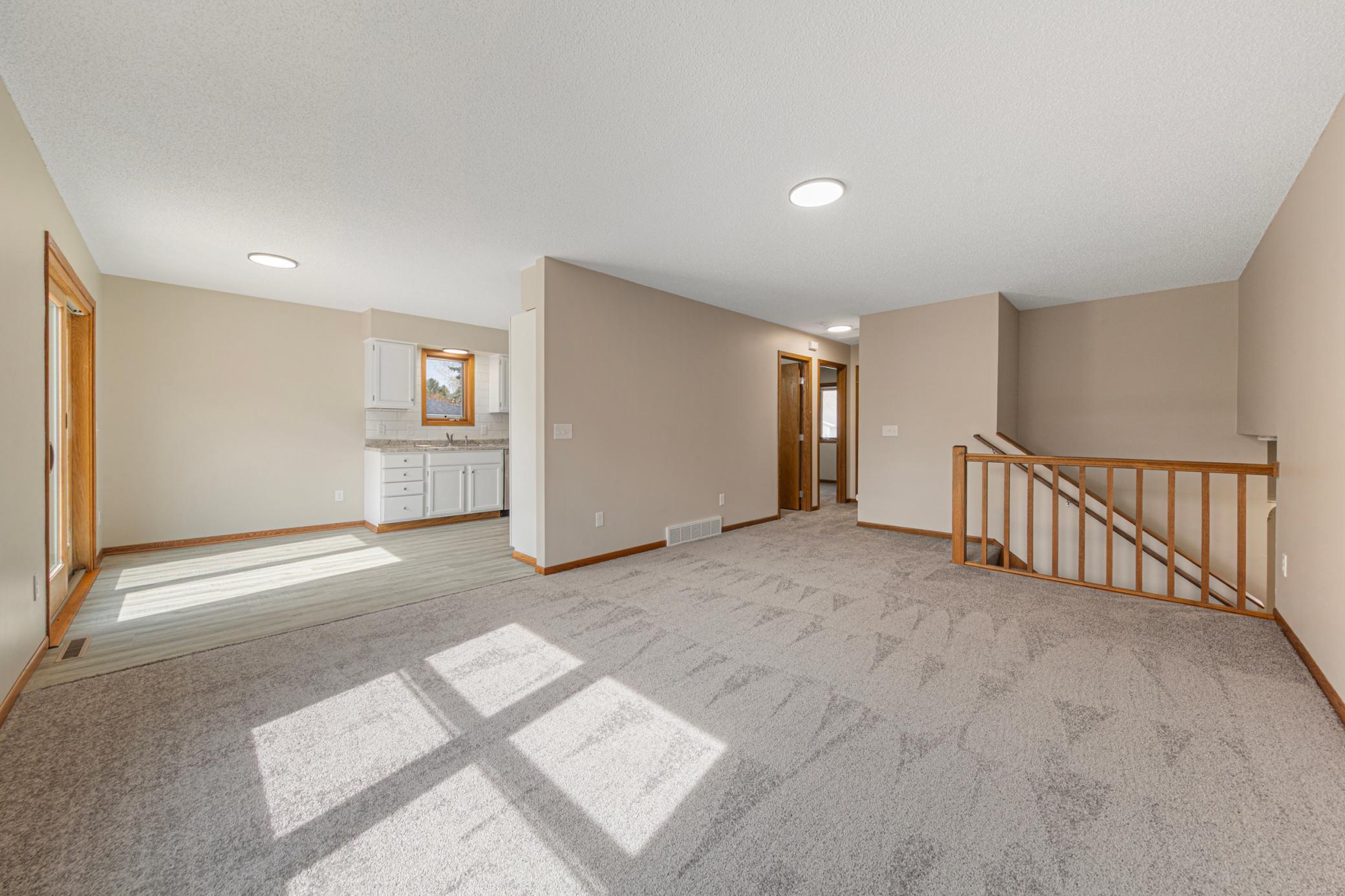 404 Pilgrim Street St. Clair, MN 56080 - Photo 7 of 42