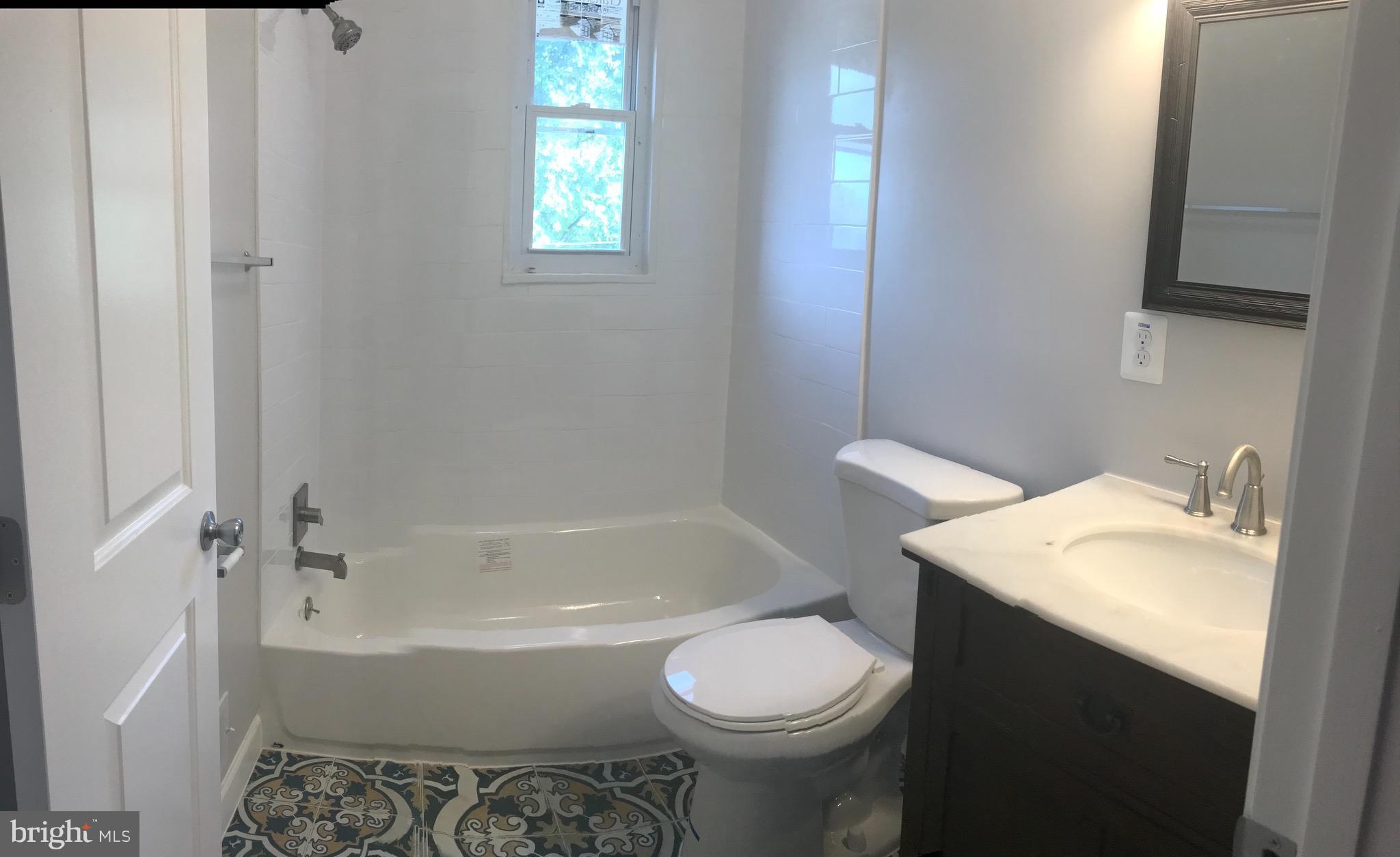 720 Ridge Road Southeast Washington, DC 20019 - Photo 4 of 27 Main Bath 2