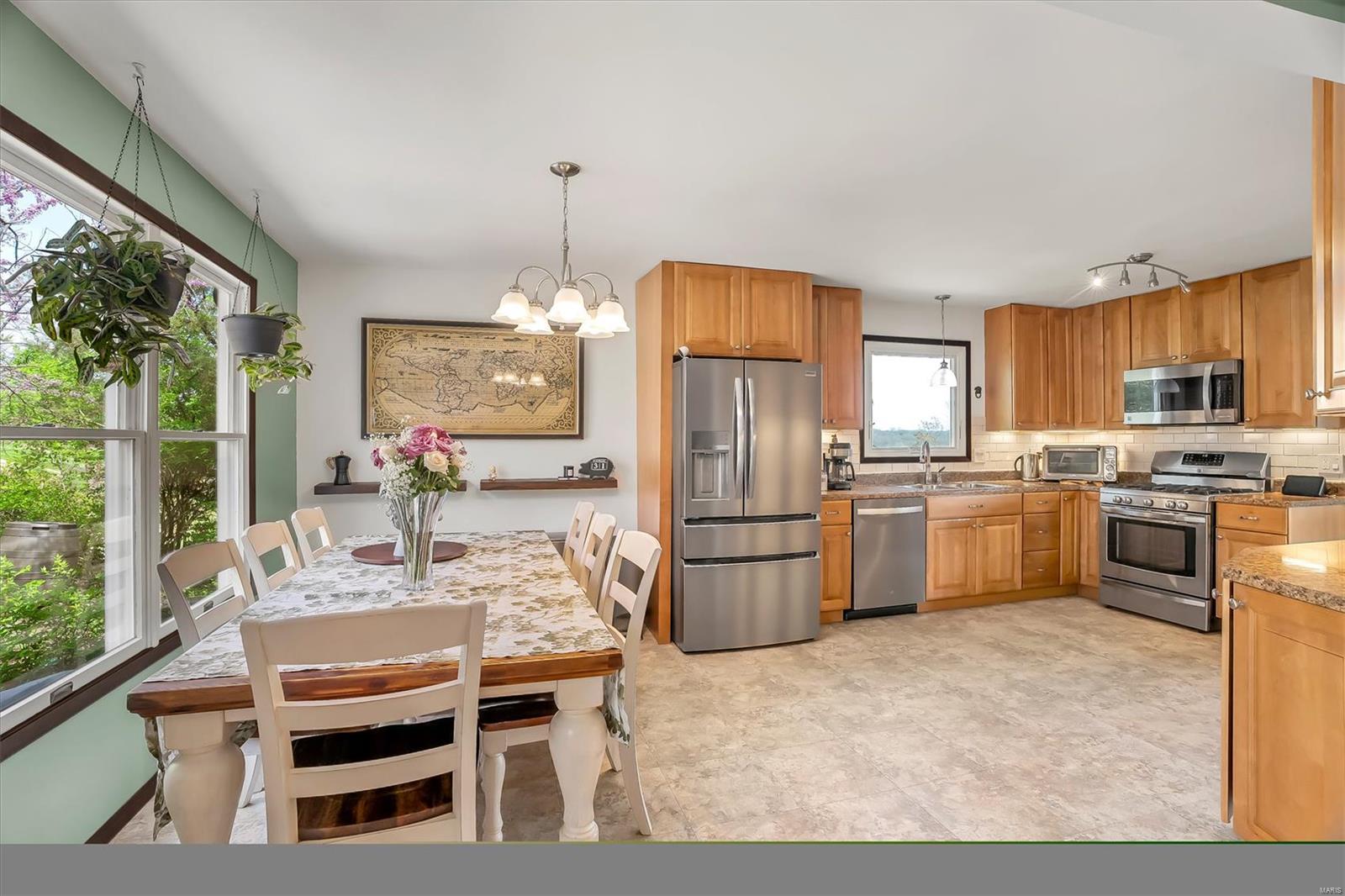 651 Waterford Ridge Drive Ballwin, MO 63021 - Photo 17 of 43 Gallery Image 17