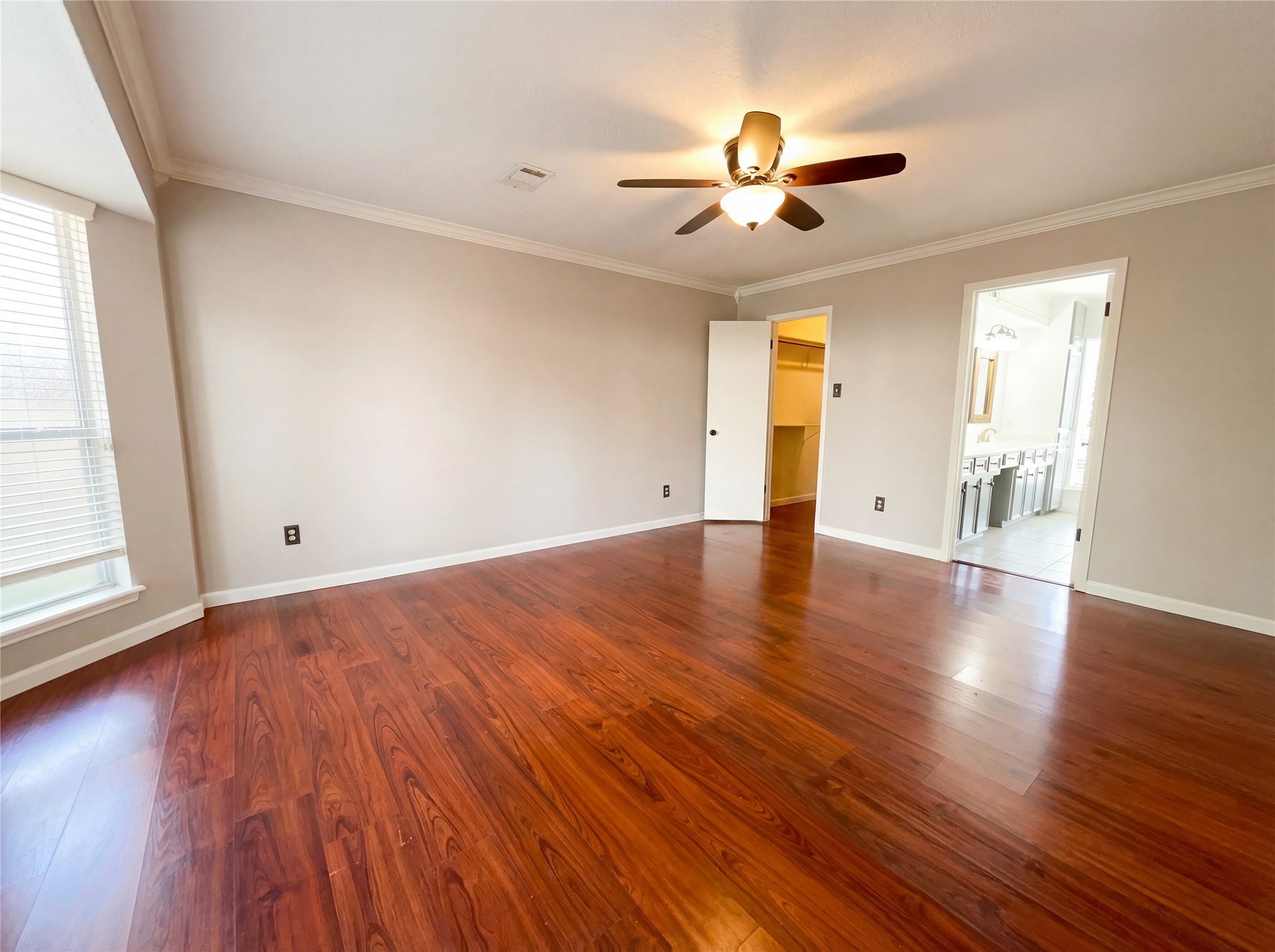 5306 Glenmere Lane Spring, TX 77379 - Photo 4 of 23