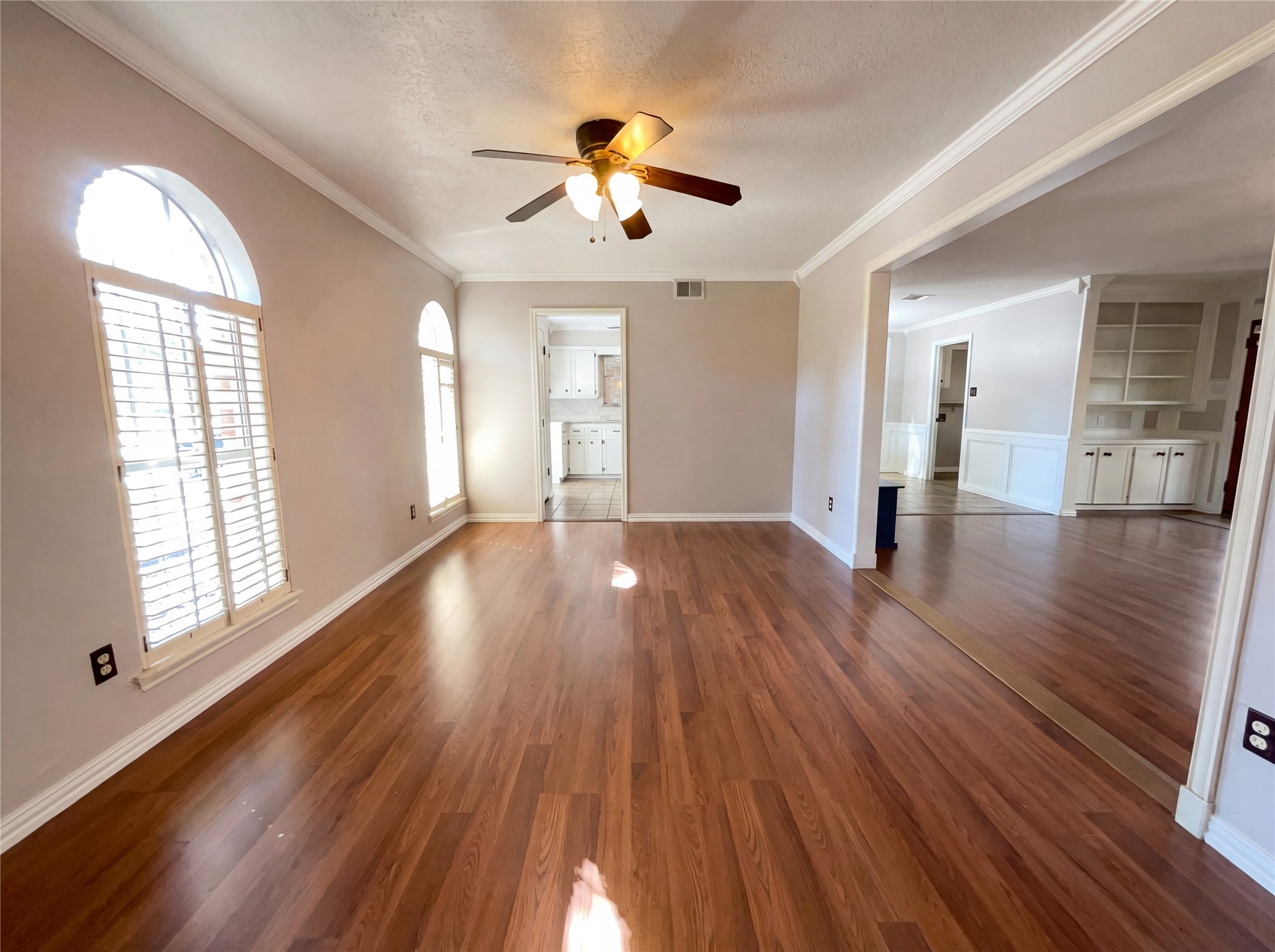 5306 Glenmere Lane Spring, TX 77379 - Photo 9 of 23