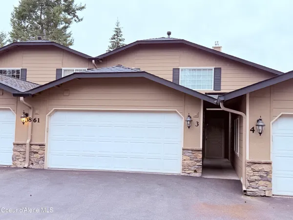 $599,999 | 10861 North Canterbury Cove, Unit 3, Hayden, ID 83835