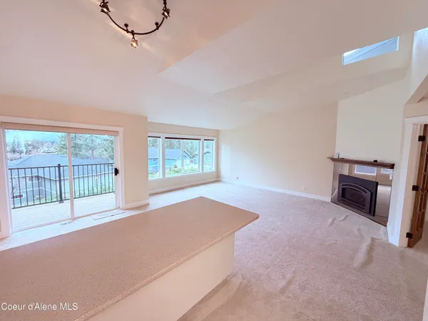 $599,999 | 10861 North Canterbury Cove, Unit 3, Hayden, ID 83835