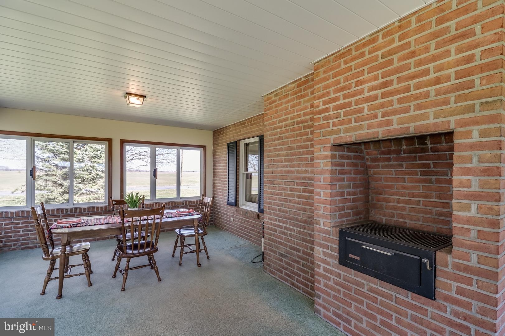 29045 Morgnec Road Kennedyville, MD 21645 - Photo 29 of 35 built-in charcoal grill