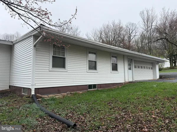 $279,995 | 21 Crest Lane, Palmyra, PA 17078