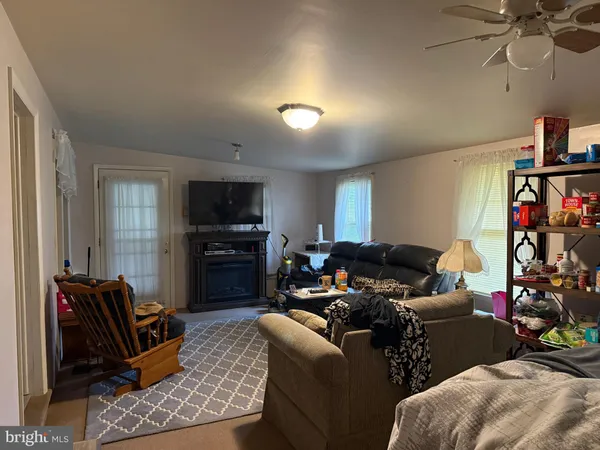 $279,995 | 21 Crest Lane, Palmyra, PA 17078