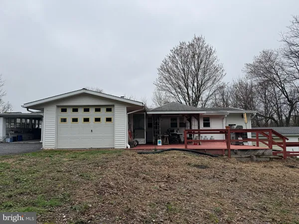 $279,995 | 21 Crest Lane, Palmyra, PA 17078