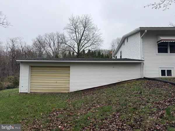 $279,995 | 21 Crest Lane, Palmyra, PA 17078