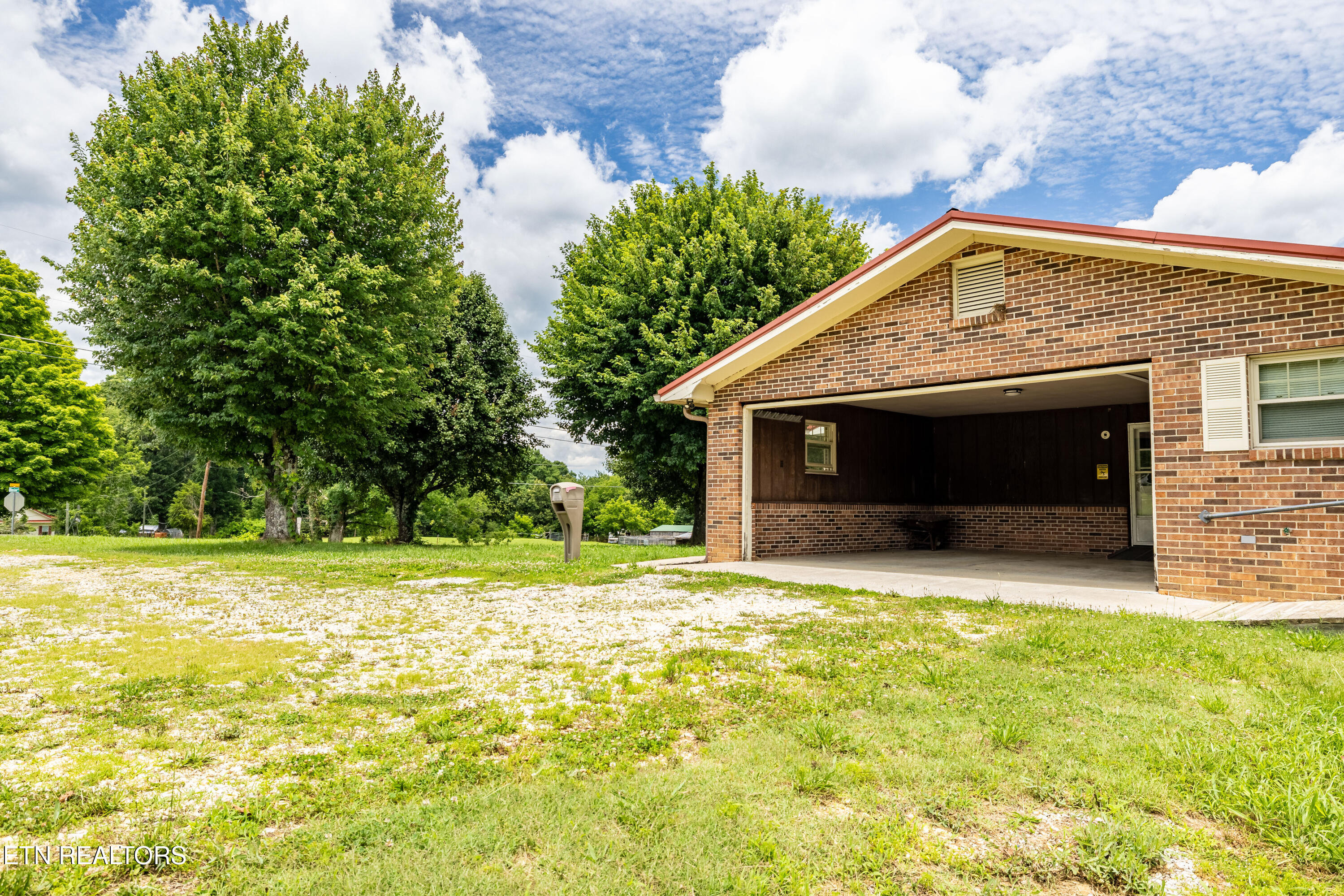 8055 Steekee Creek Road Loudon, TN 37774 - Photo 6 of 60 8055SteekeeCreekRd-11