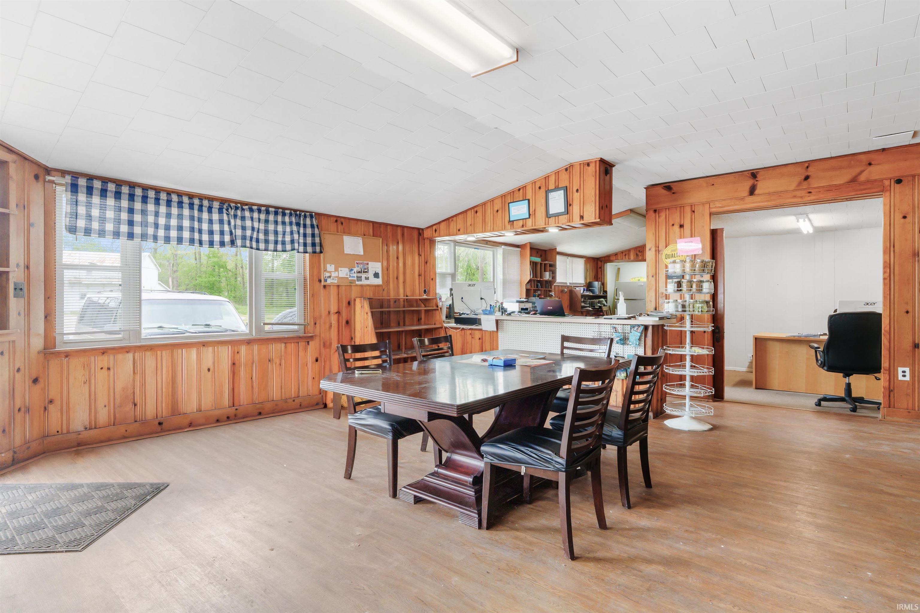 10199 South Wayne Road Warren, IN 46792 - Photo 6 of 42