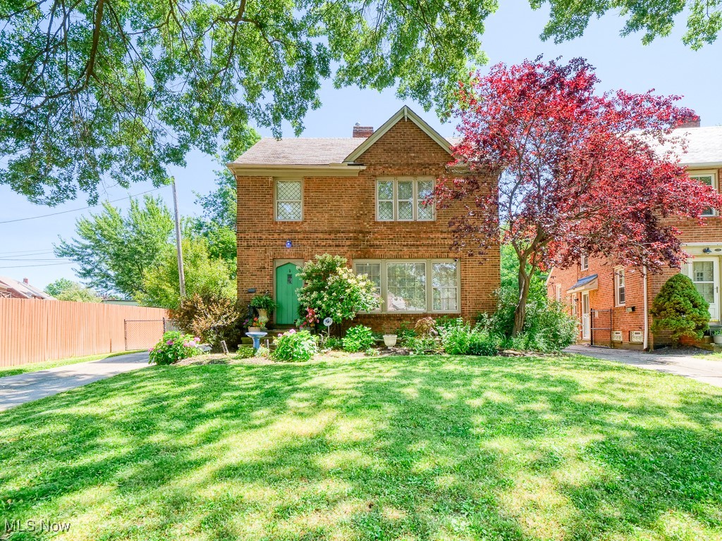 2387 Channing Road Cleveland, OH 44118 - Photo 1 of 28