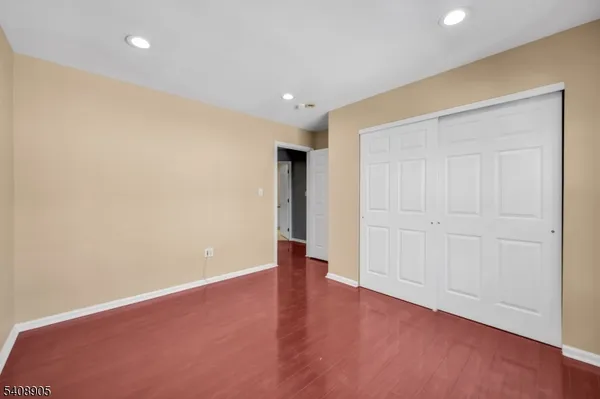 $711,000 | 52 Gordon Circle, Parsippany, NJ 07054
