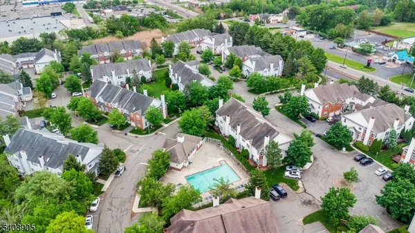 $711,000 | 52 Gordon Circle, Parsippany, NJ 07054