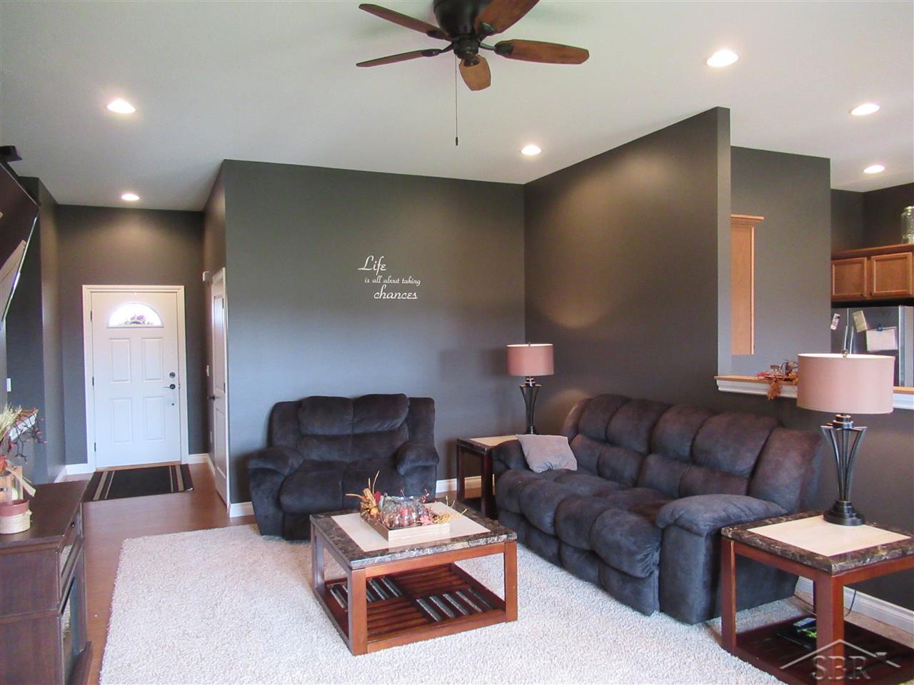 9335 Kochville Road Freeland, MI 48623 - Photo 6 of 24 10 Ft. Ceilings