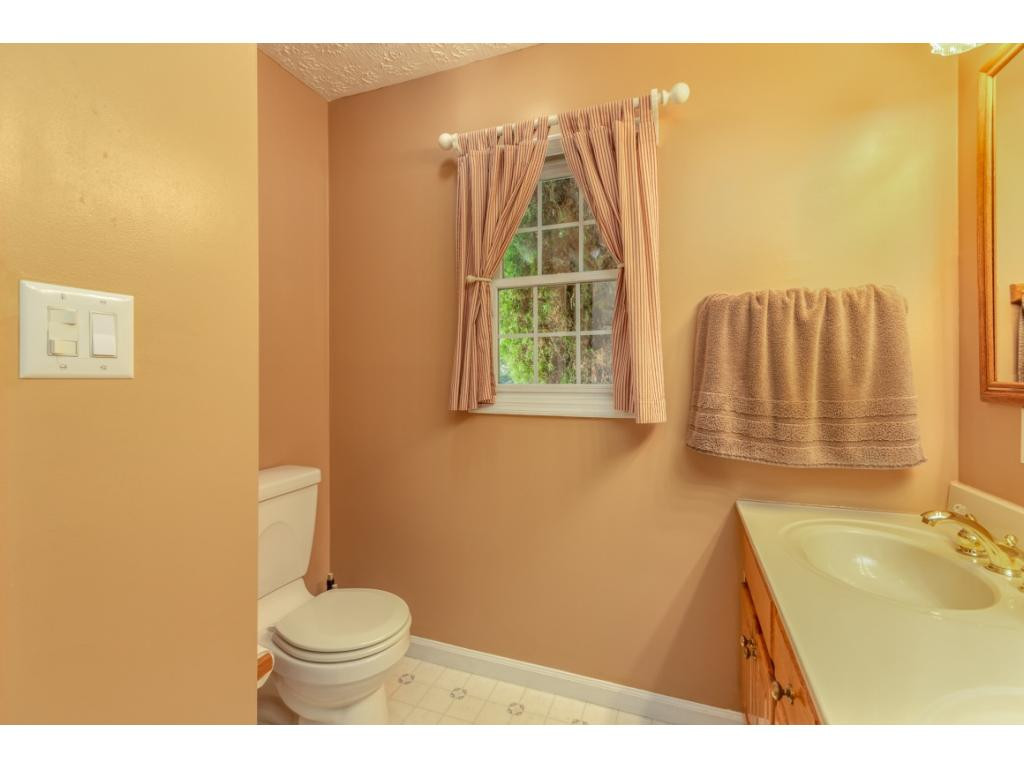 446 Red Hill Road Butler, TN 37640 - Photo 20 of 34 Photo 22