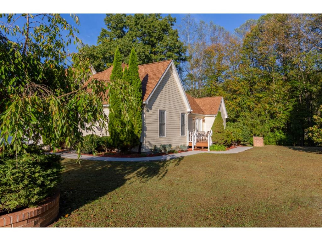 446 Red Hill Road Butler, TN 37640 - Photo 27 of 34 Photo 29
