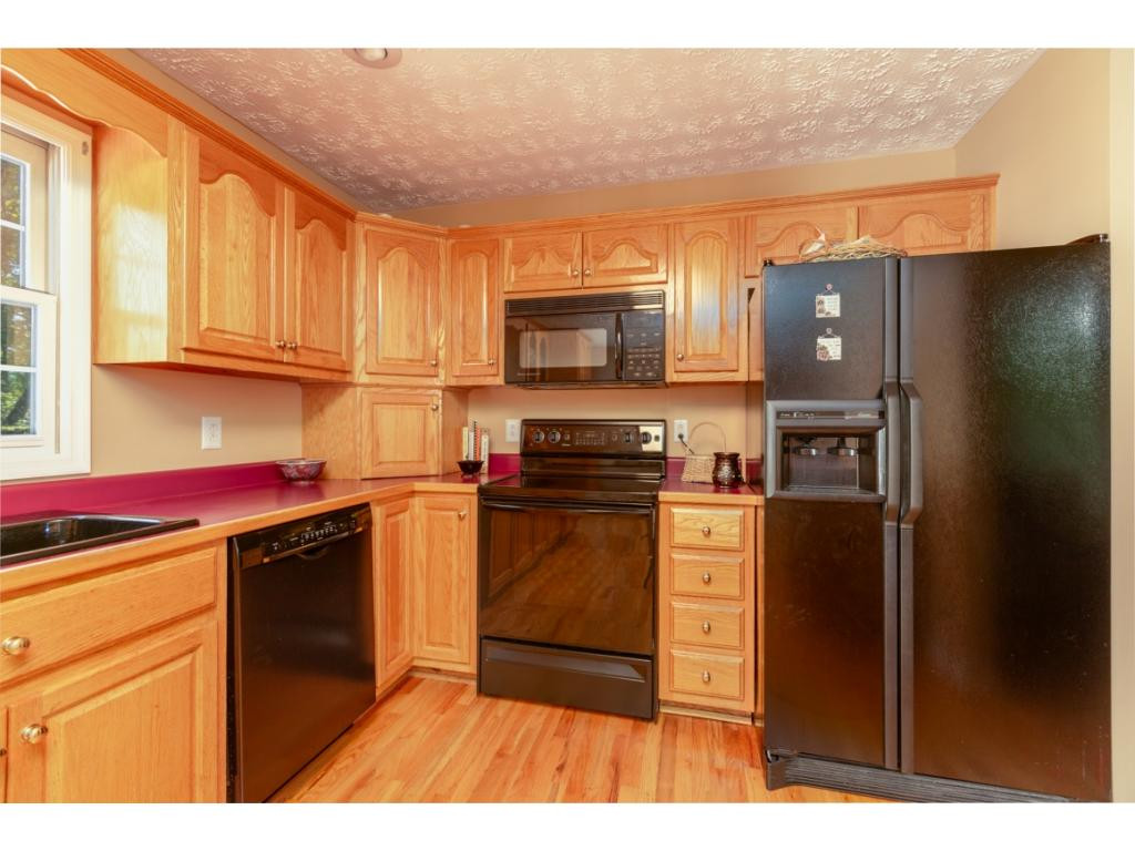 446 Red Hill Road Butler, TN 37640 - Photo 9 of 34 Photo 11