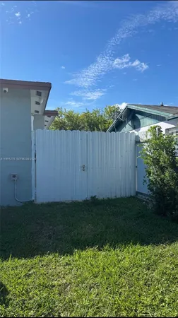 $1,200 | 26232 Southwest 124th Place, Homestead, FL 33032