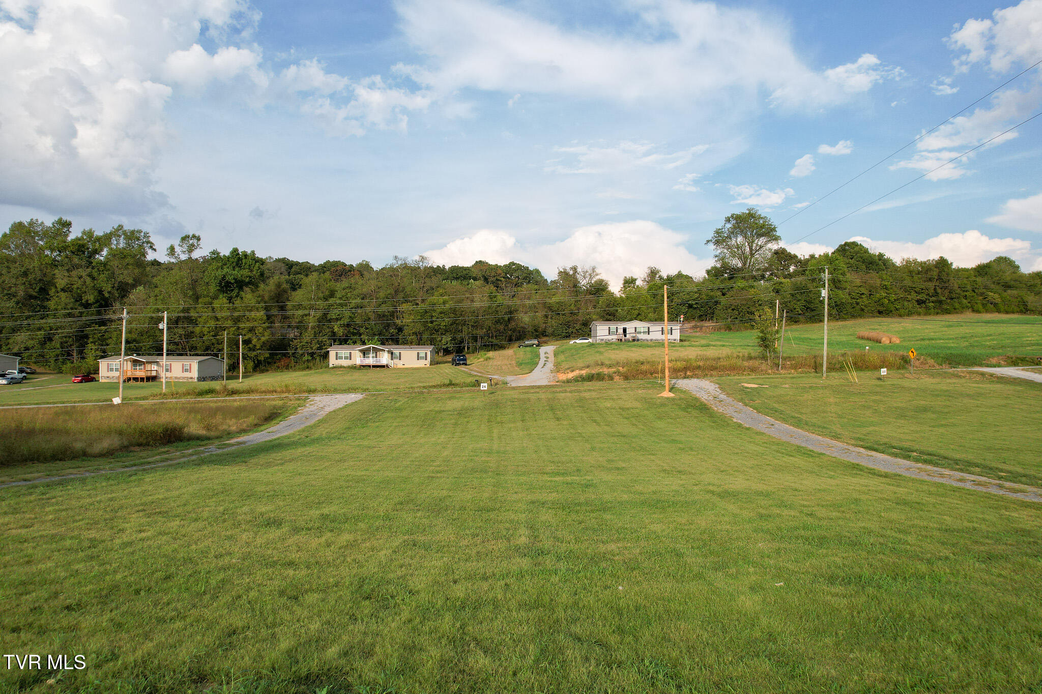 595 McDonald Road Midway, TN 37809 - Photo 30 of 39 Front