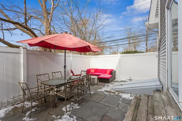 $535,000 | 59 Woodway Road, Unit 1, Stamford, CT 06907