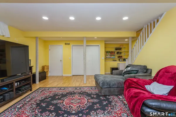 $535,000 | 59 Woodway Road, Unit 1, Stamford, CT 06907