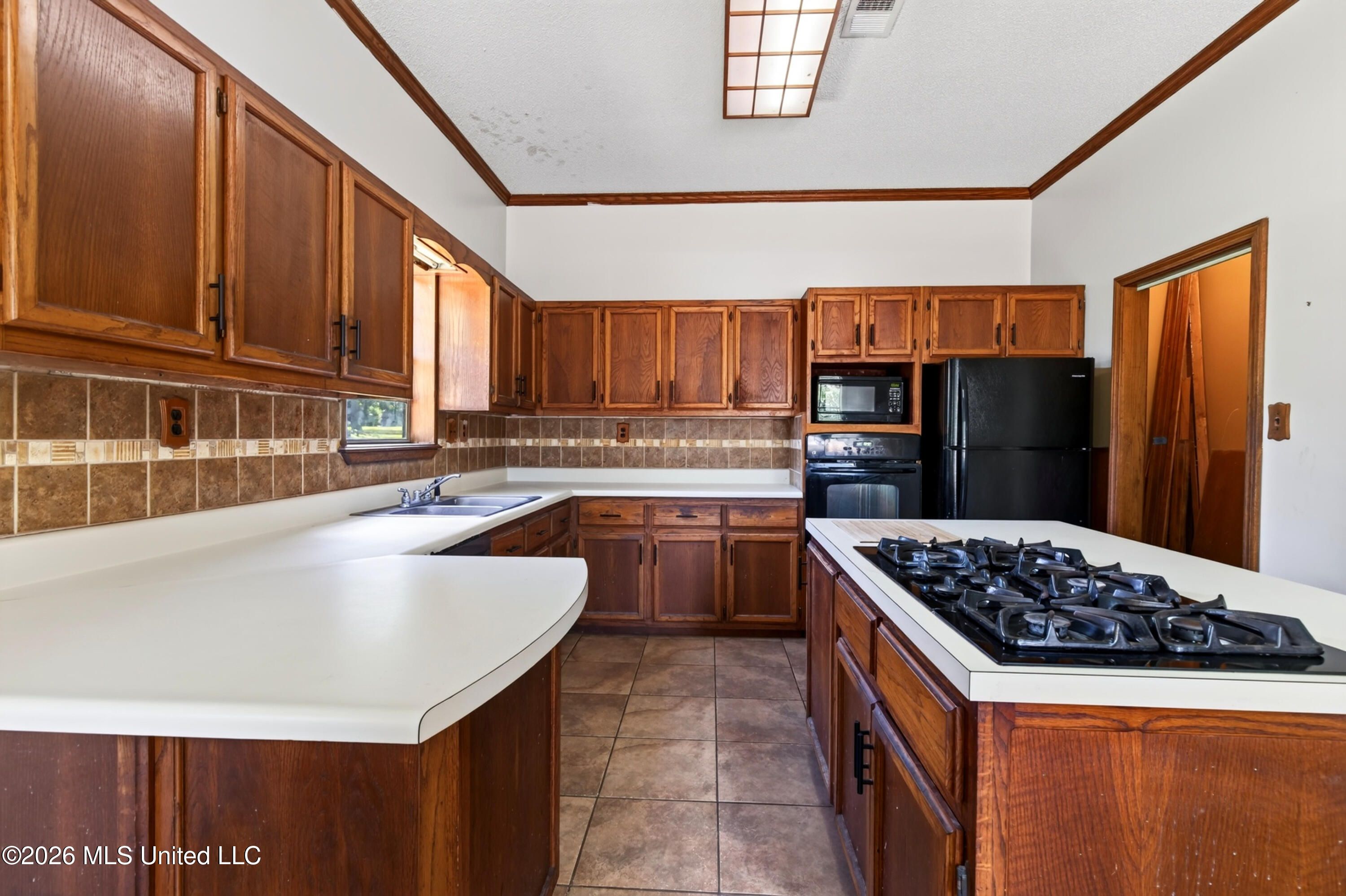 16226 Orange Grove Road Gulfport, MS 39503 - Photo 5 of 60 16226OrangeGroveRd.-22
