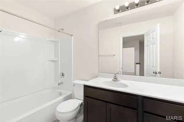 $295,899 | 2205 Heatherfield Drive, Rolla, MO 65401