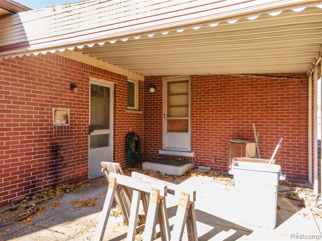 28644 Grobbel Warren, MI 48092 - Photo 6 of 55