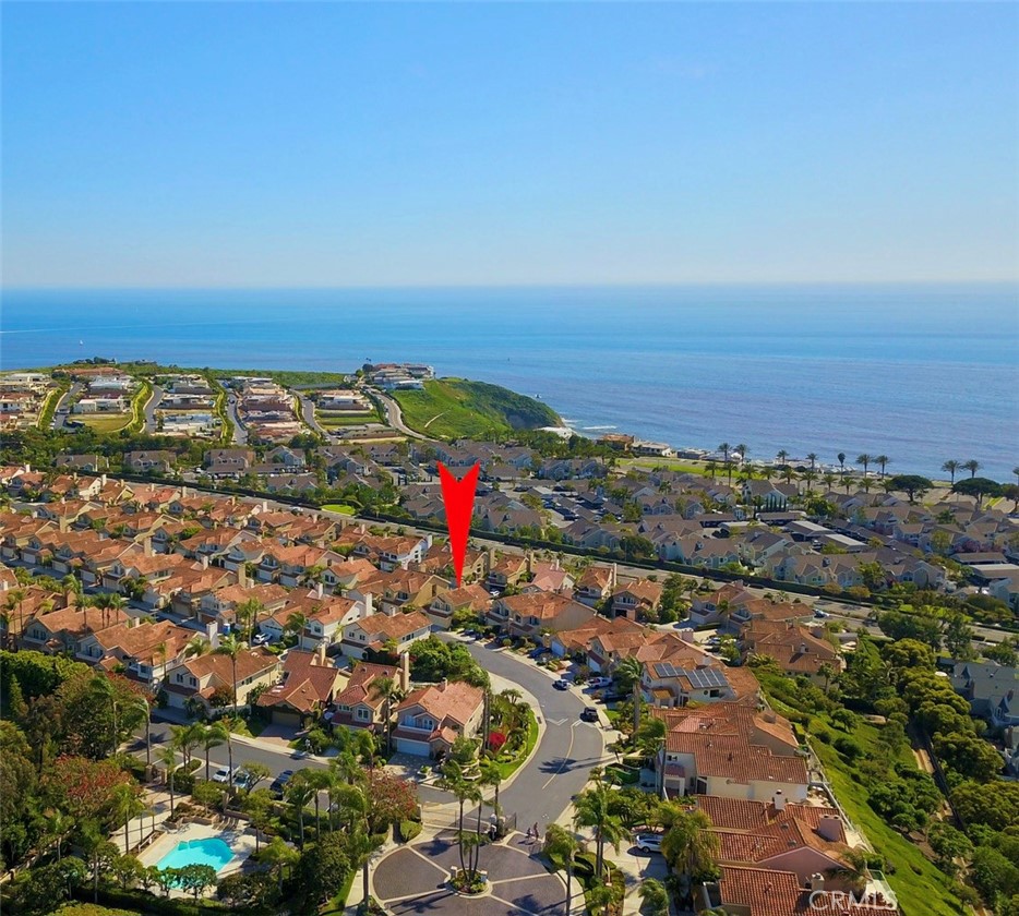 27 Regatta Way Dana Point, CA 92629 - Photo 20 of 24 an aerial view of multiple house