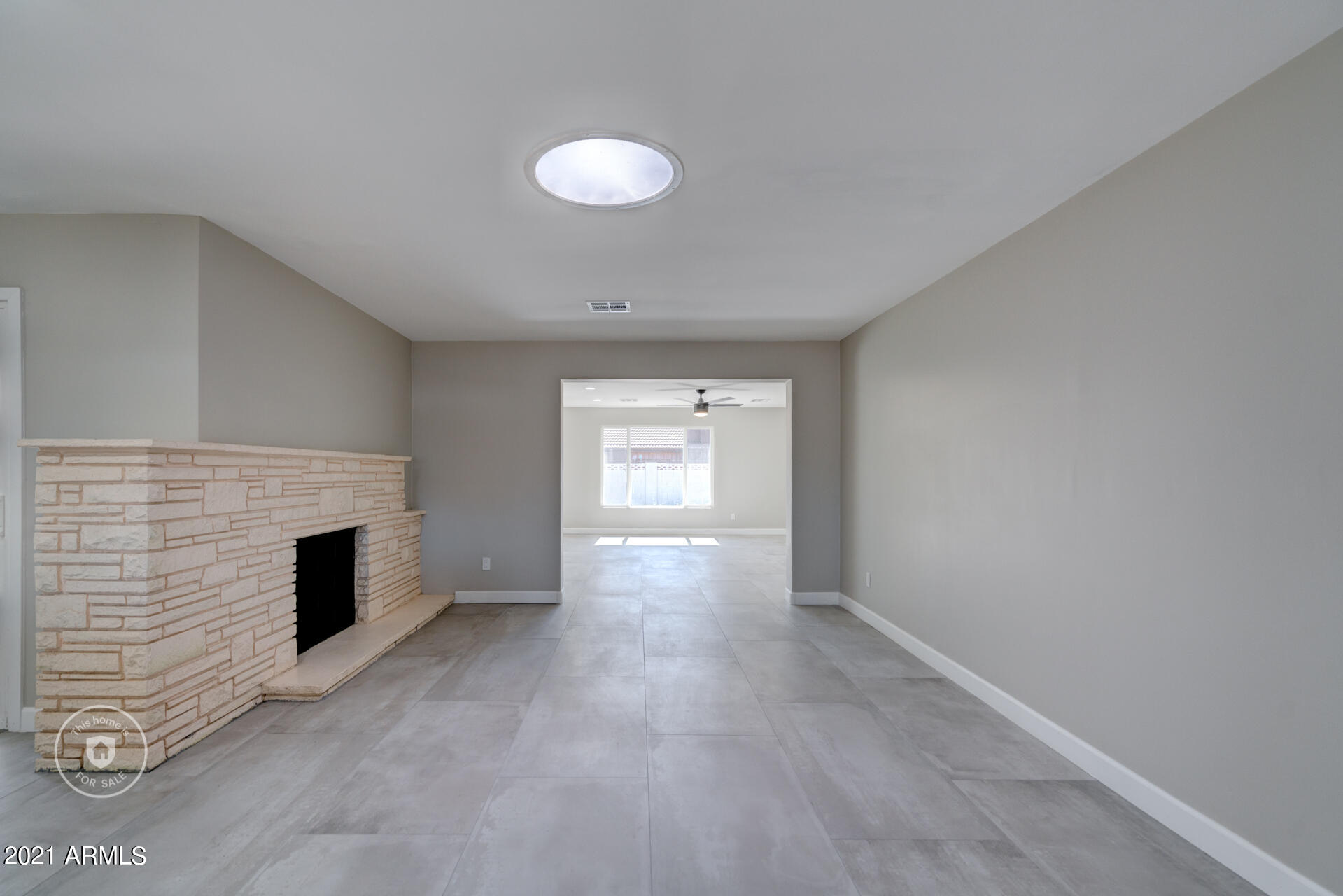 2401 West Cheery Lynn Road Phoenix, AZ 85015 - Photo 14 of 26 listing_13