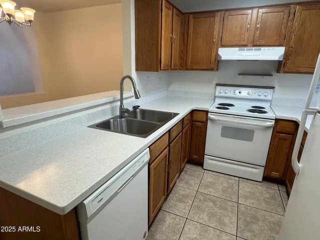 $1,595 | 1961 North Hartford Street, Unit 1161, Chandler, AZ 85225