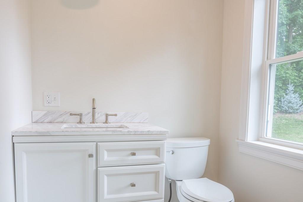 114 Petersham Road Hardwick, MA 01037 - Photo 13 of 29