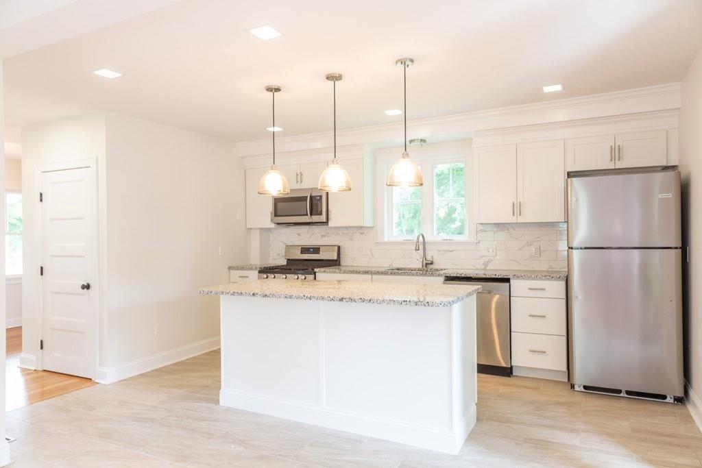 114 Petersham Road Hardwick, MA 01037 - Photo 5 of 29